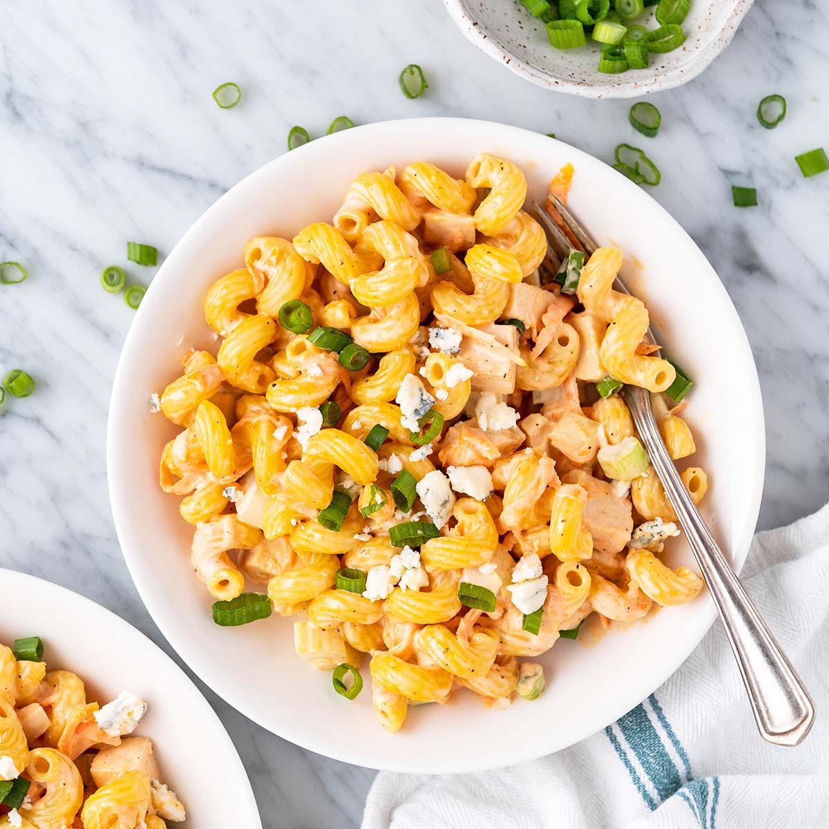 How to Make a Creamy Buffalo Chicken Pasta Salad