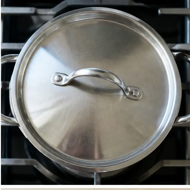 Step 2: Cover and simmer on medium-low heat until the apples fall apart easily.
